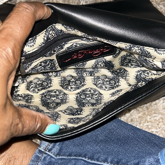 NWT Ed Hardy Black and Pink Clutch - Picture 4 of 5